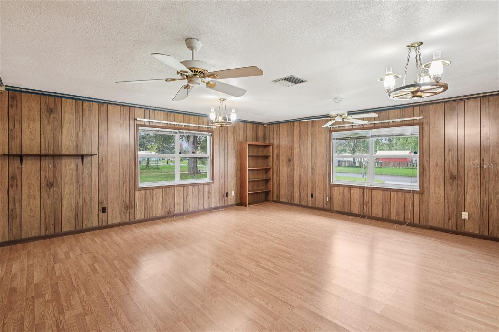 DUNDEE - Residential