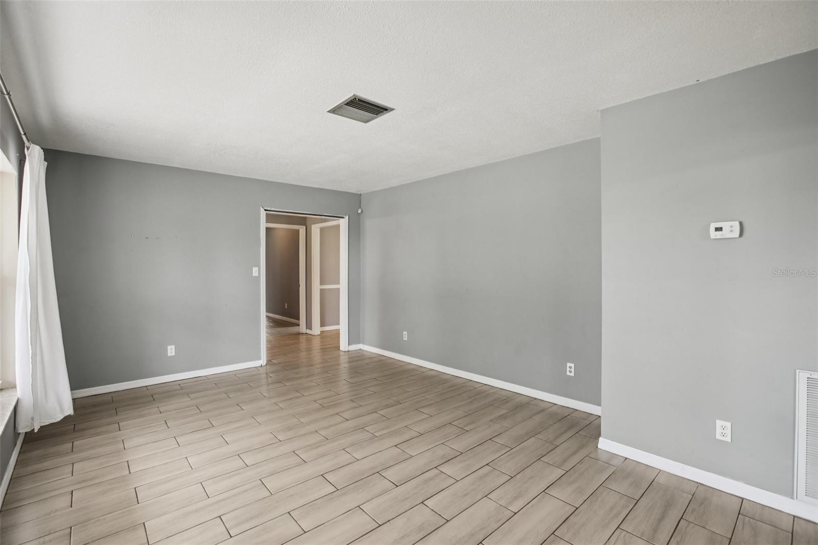 DUNDEE - Residential