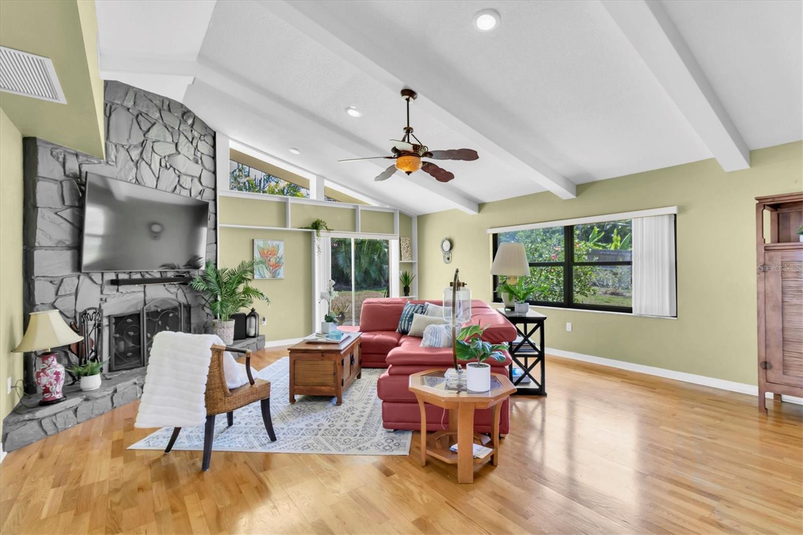 2287 DEMARET DRIVE
