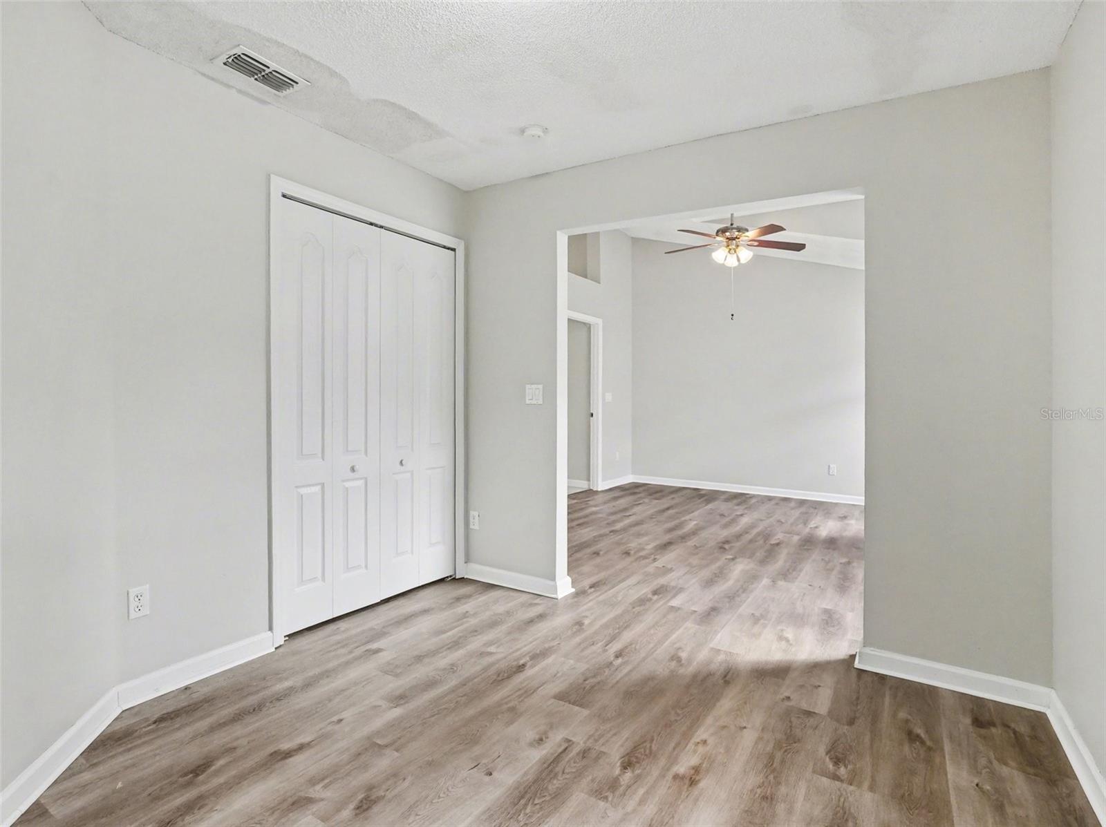 WESTON HILLS SUB - Residential