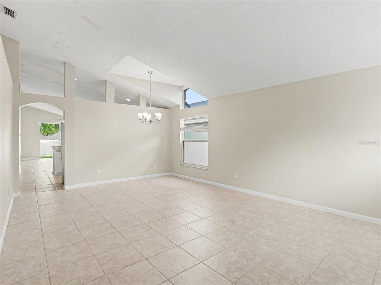 WESTON HILLS SUB - Residential