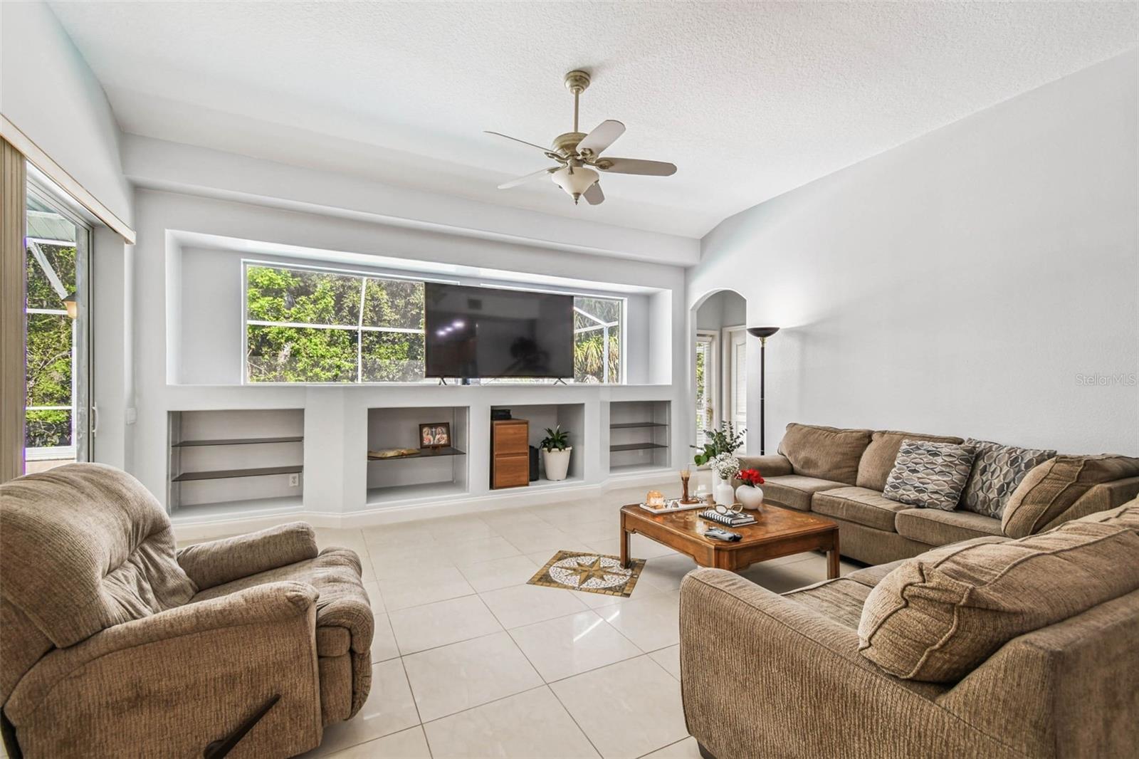 WESTCHASE SEC 303 - Residential