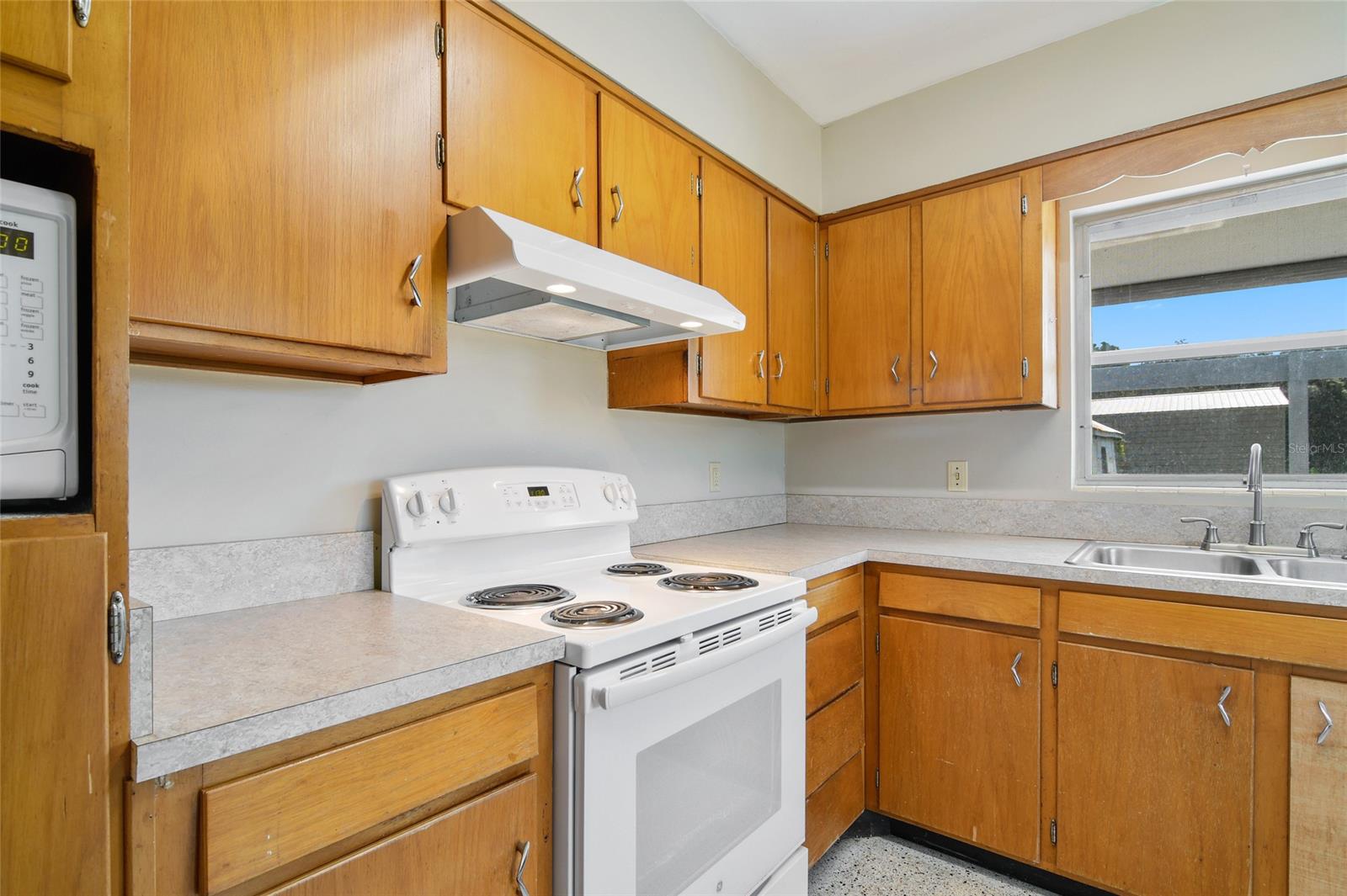 Howe & Currier - Residential