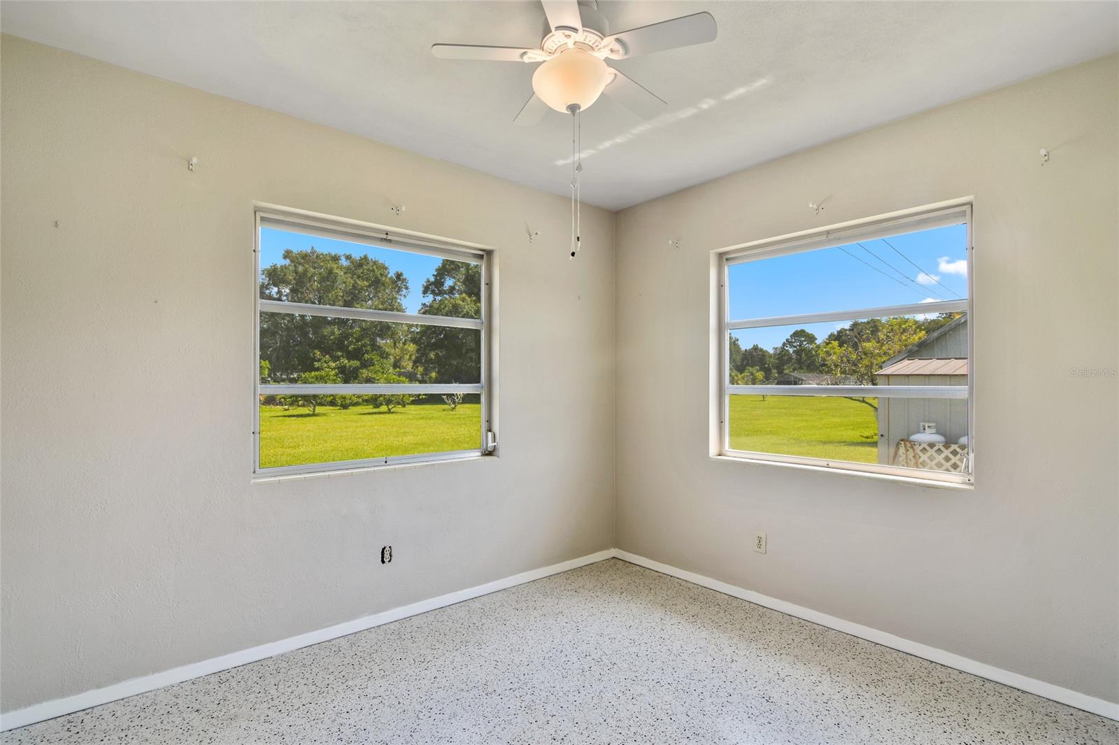 Howe & Currier - Residential