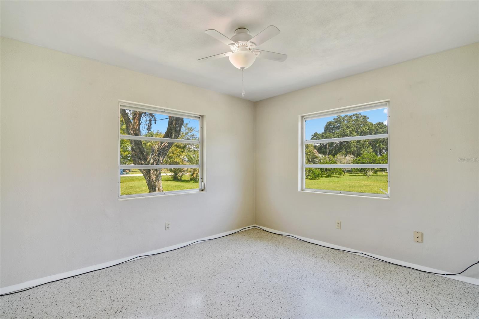 Howe & Currier - Residential