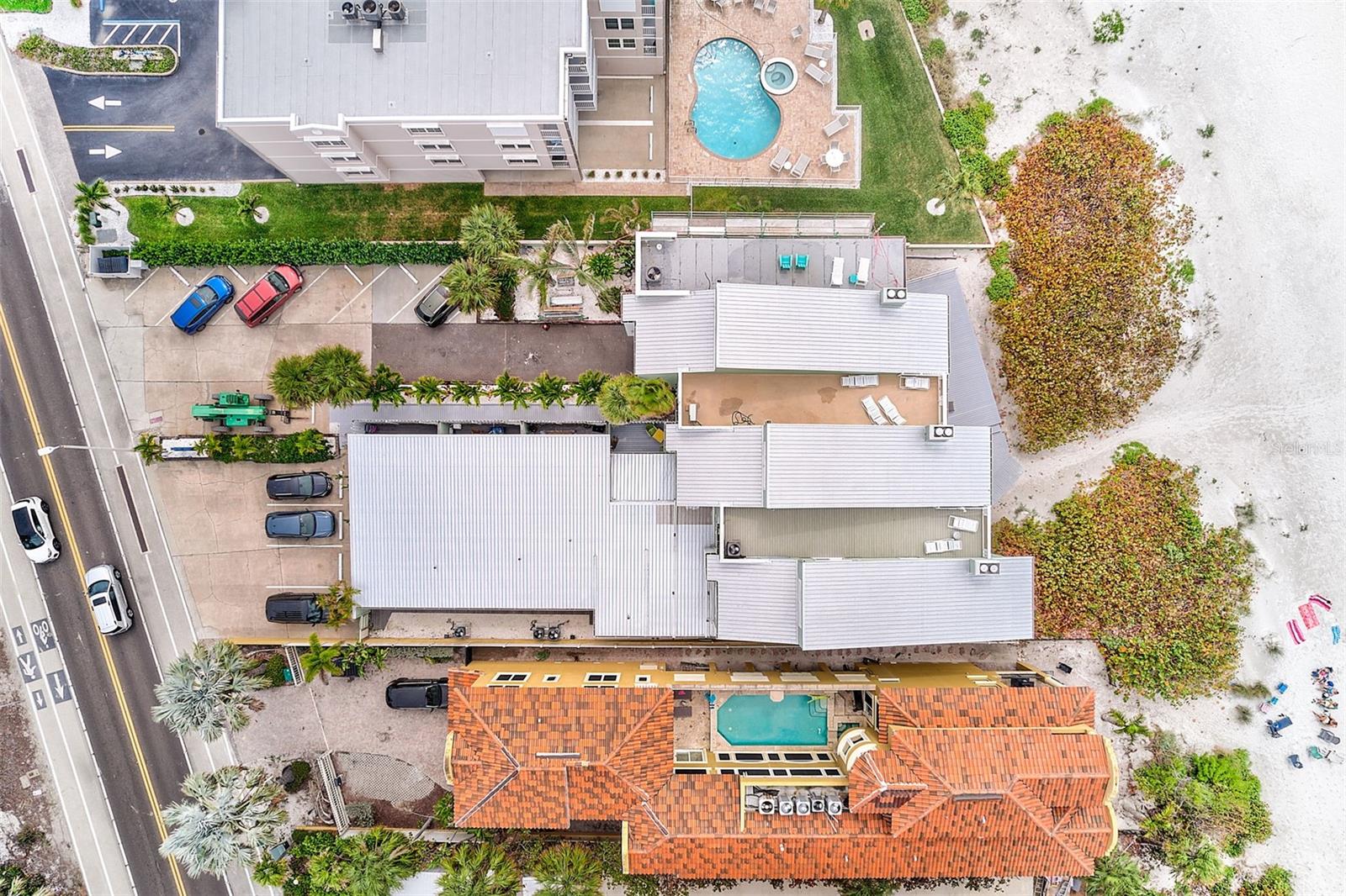 SUNPLACE CONDO - Residential