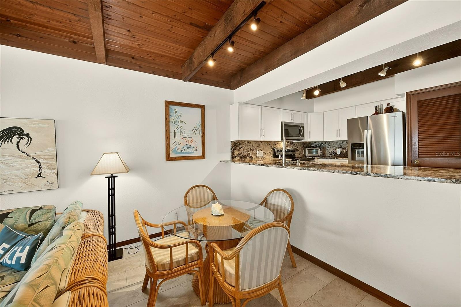 SUNPLACE CONDO - Residential