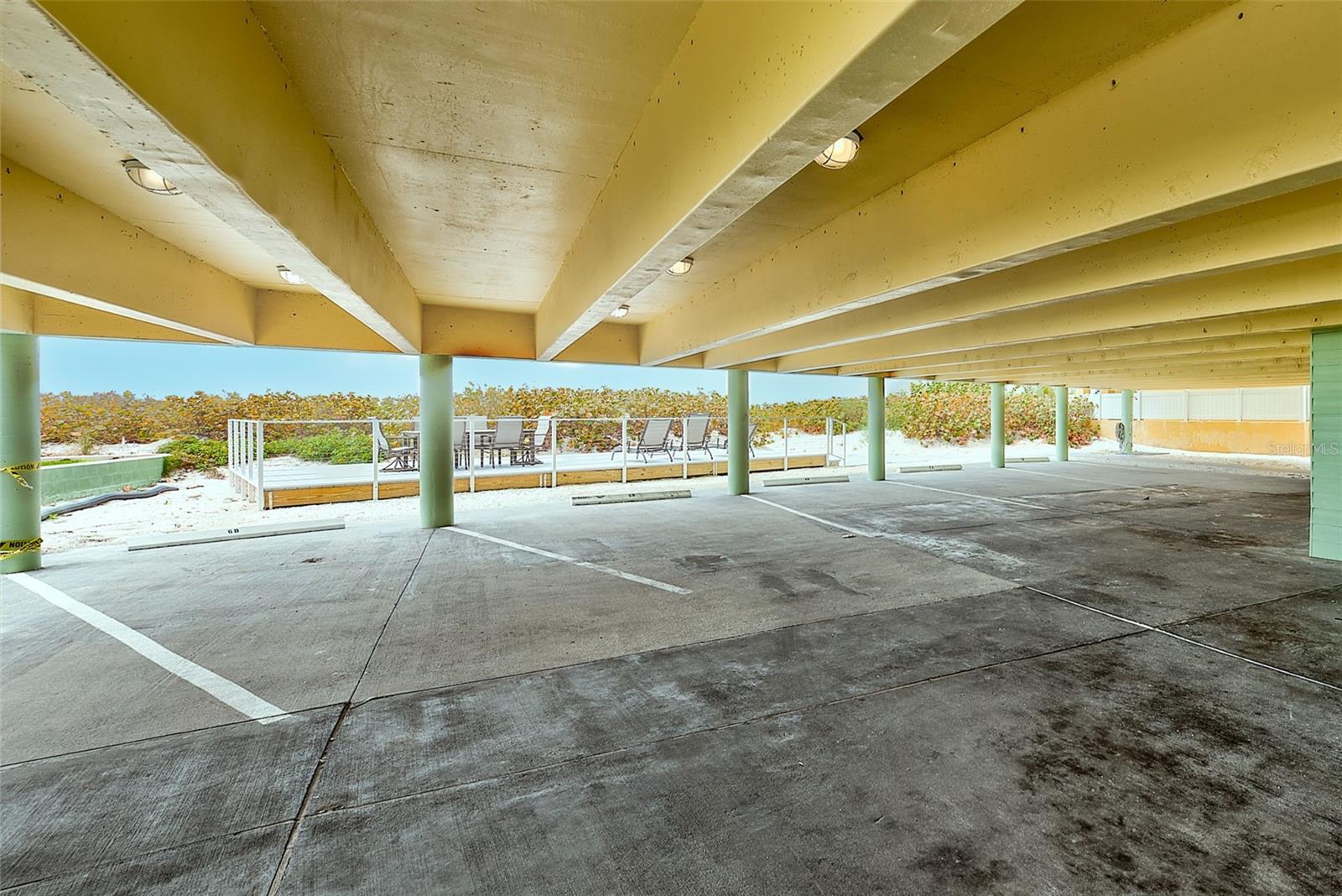 SUNPLACE CONDO - Residential