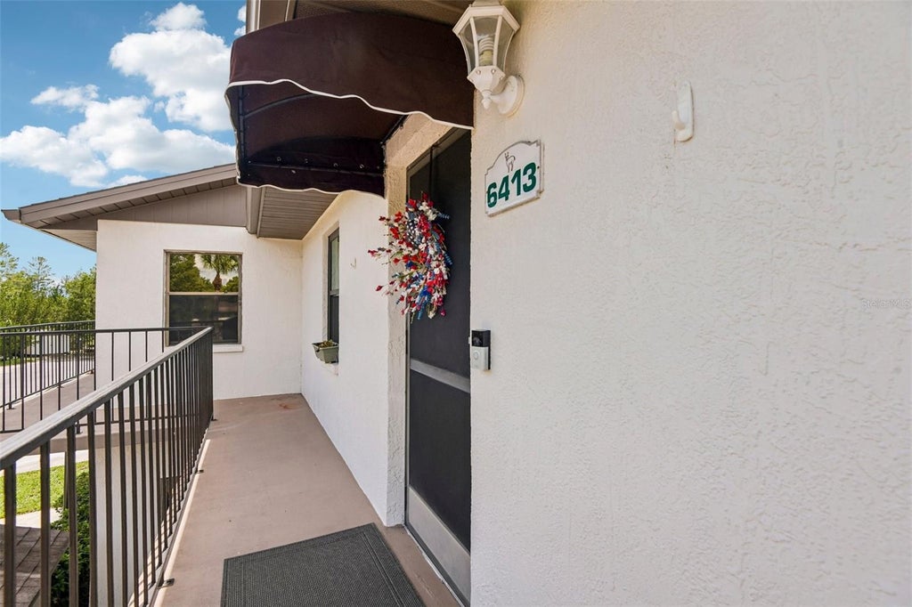 Photo of 6413 River Lodge Lane, Weeki Wachee, FL 34607 (MLS # W7889386)