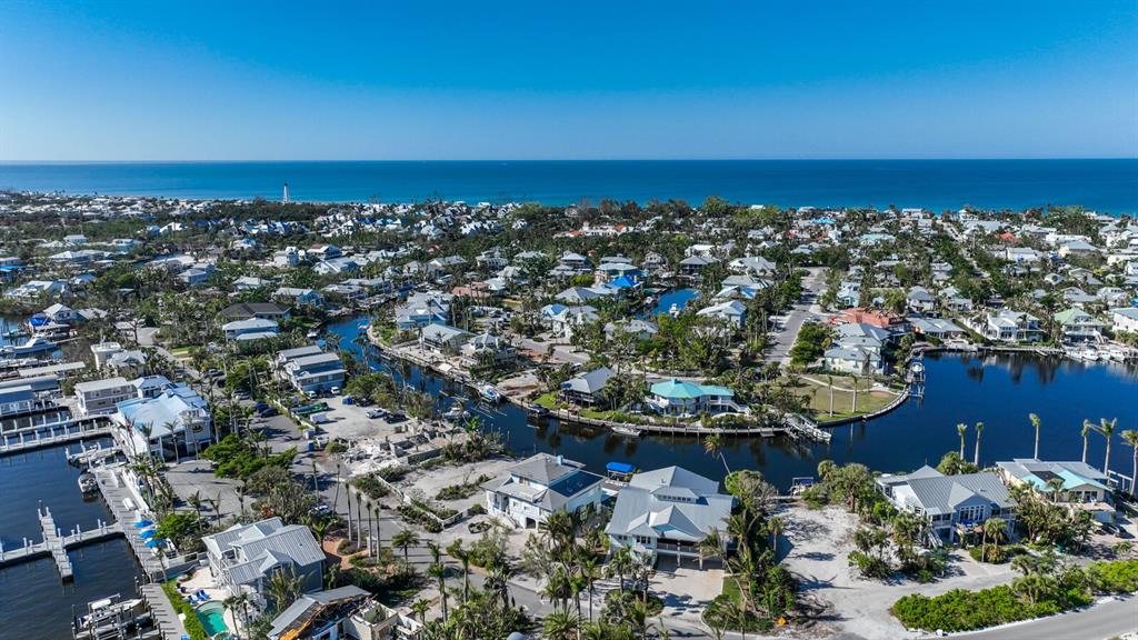 HARBOR DRIVE WATERWAYS - Residential