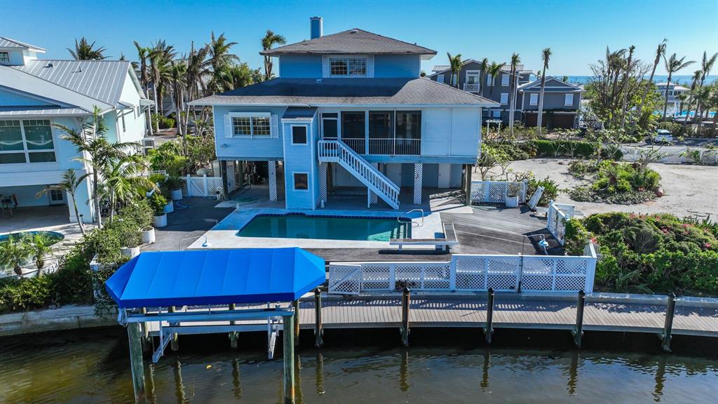 HARBOR DRIVE WATERWAYS - Residential