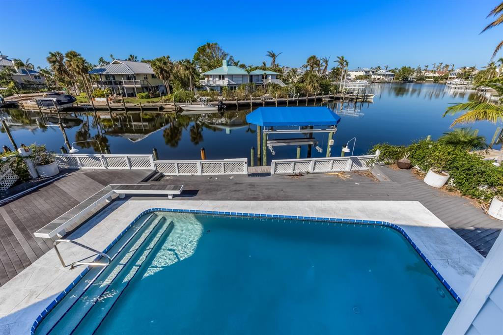 HARBOR DRIVE WATERWAYS - Residential