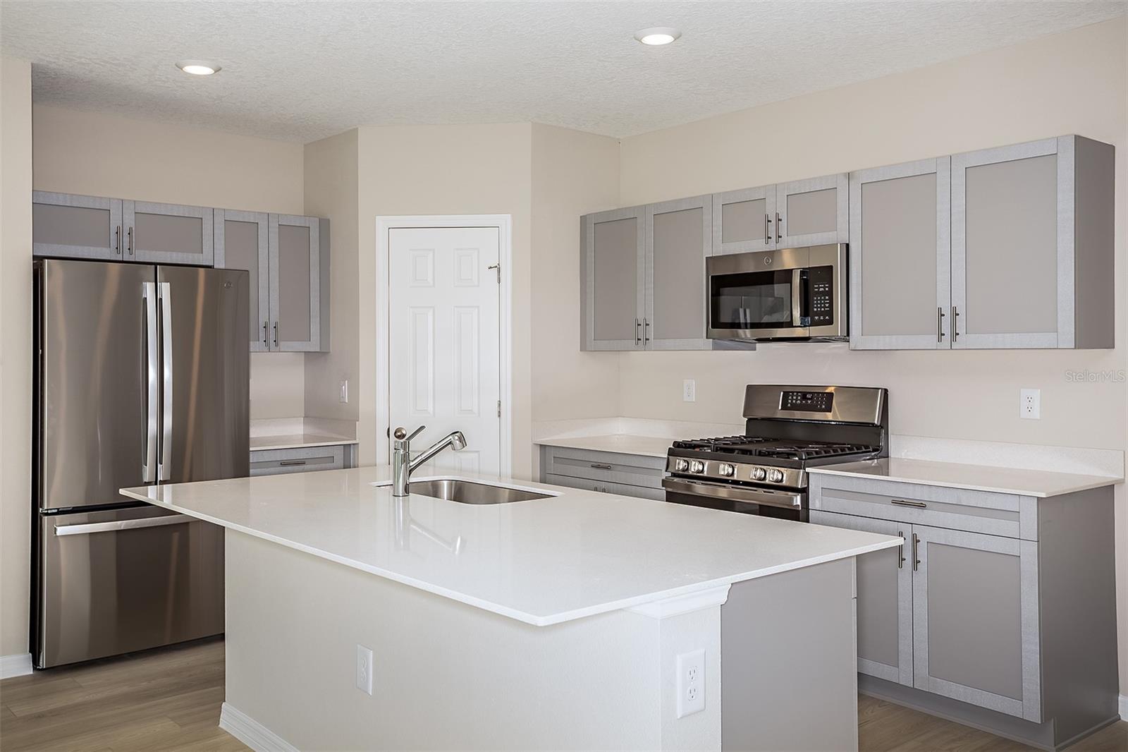 TWO RIVERS - Residential