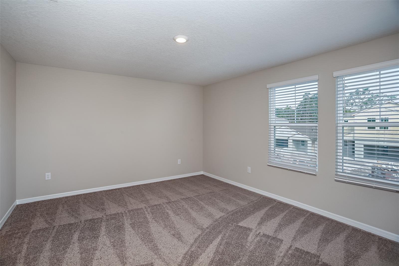TWO RIVERS - Residential