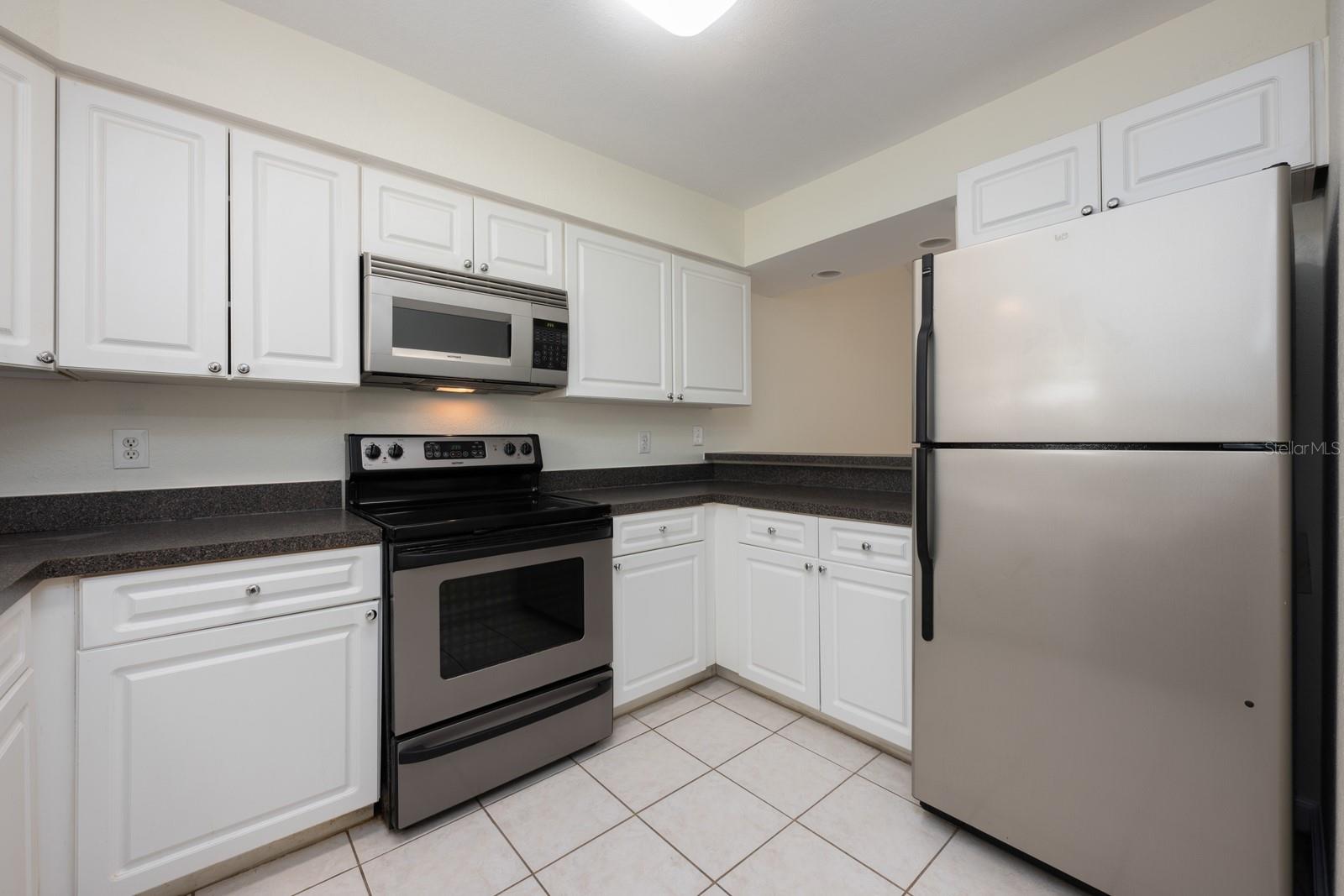 940 DOUGLAS AVENUE 132