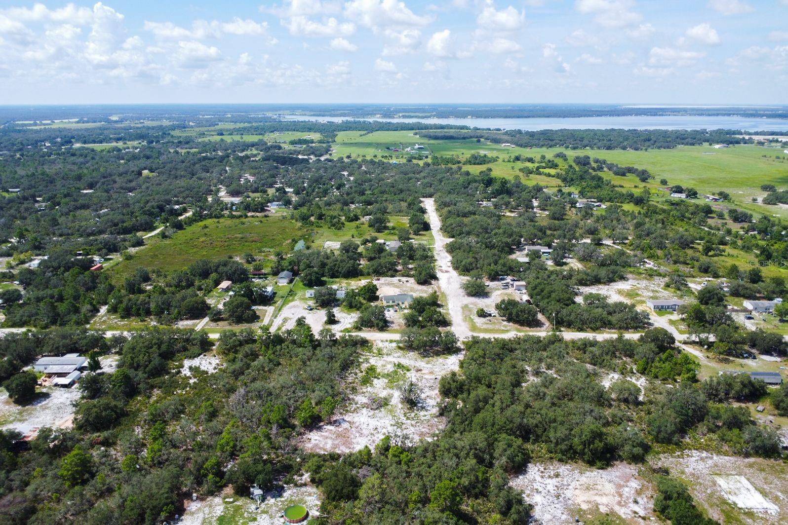 LAKE WALES ESTATES - Land