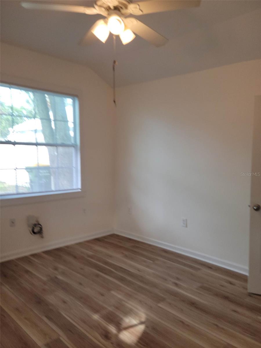 CENTRAL PARK SUB - Residential Lease