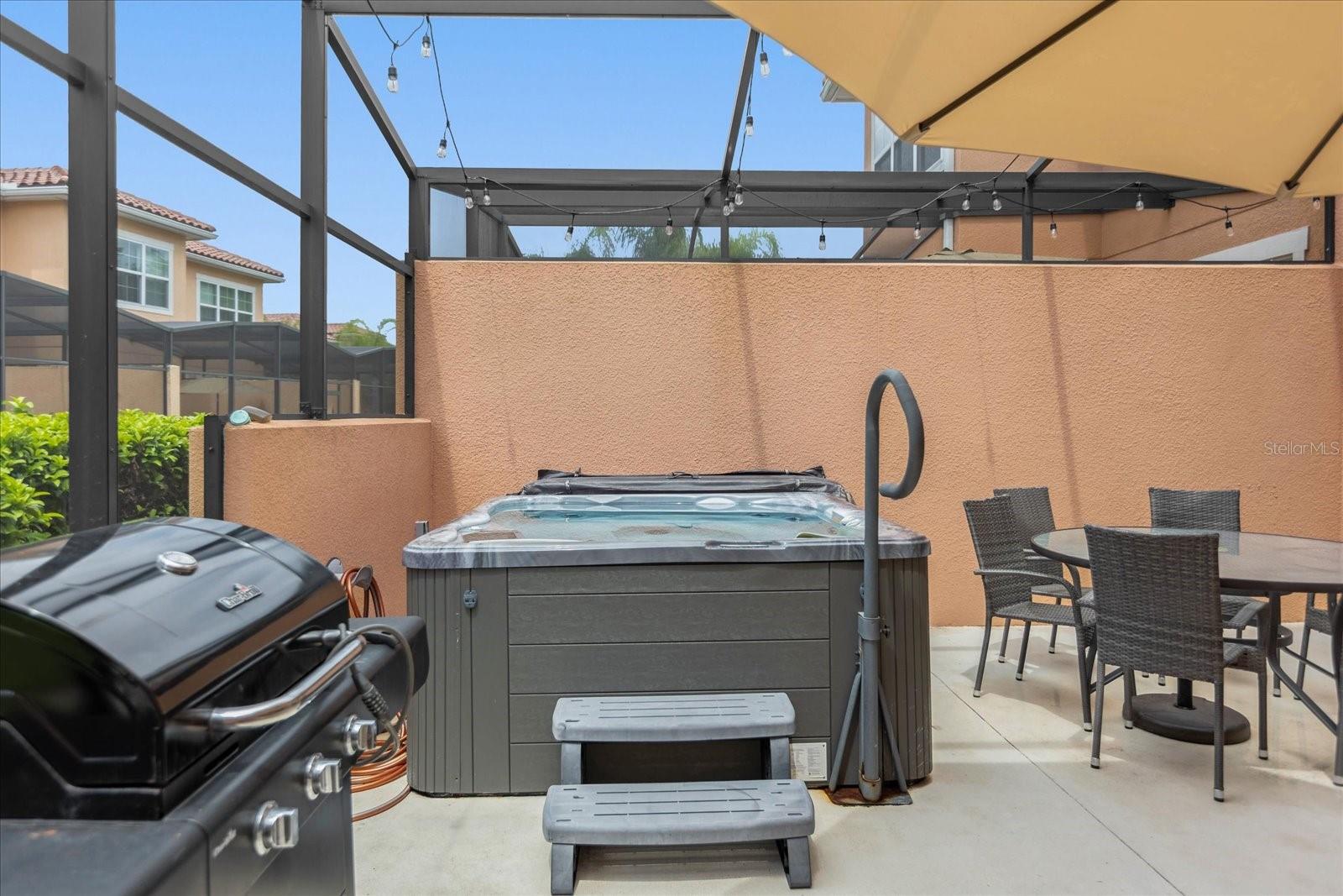 REGAL OAKS AT OLD TOWN - Residential