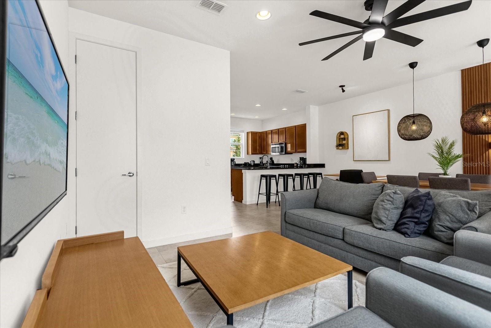 REGAL OAKS AT OLD TOWN - Residential