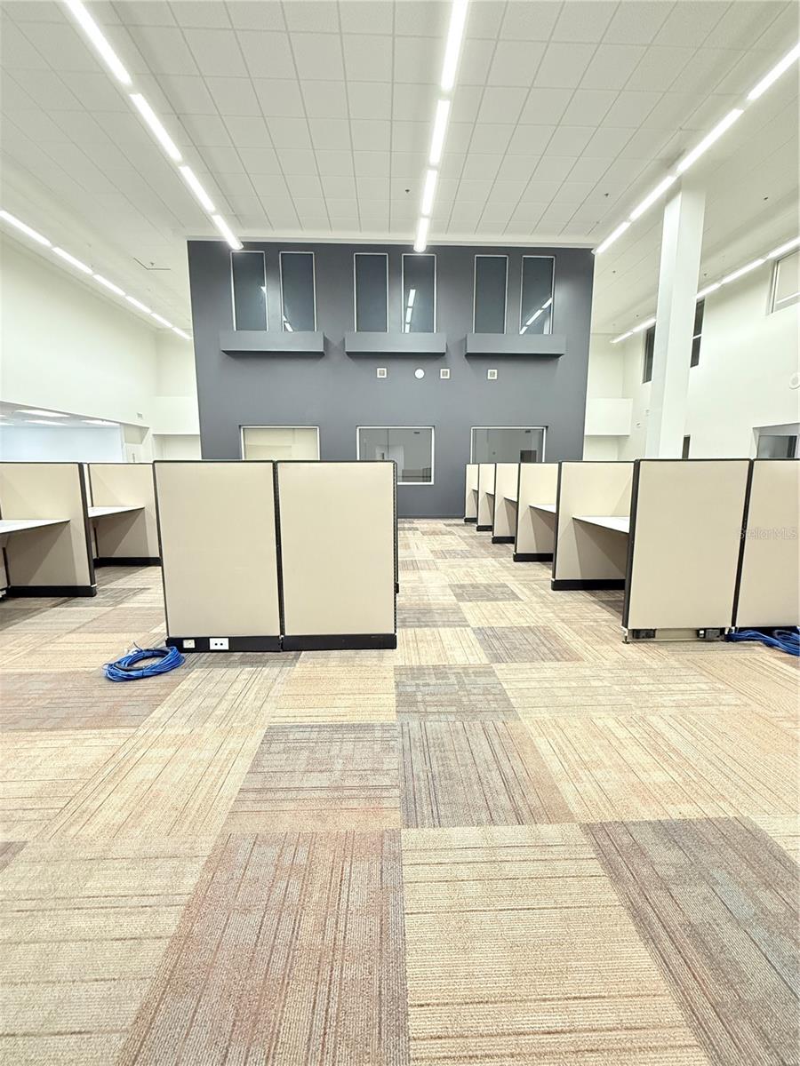 LAUREL STREET COMMERCE CENTER - Commercial Sale