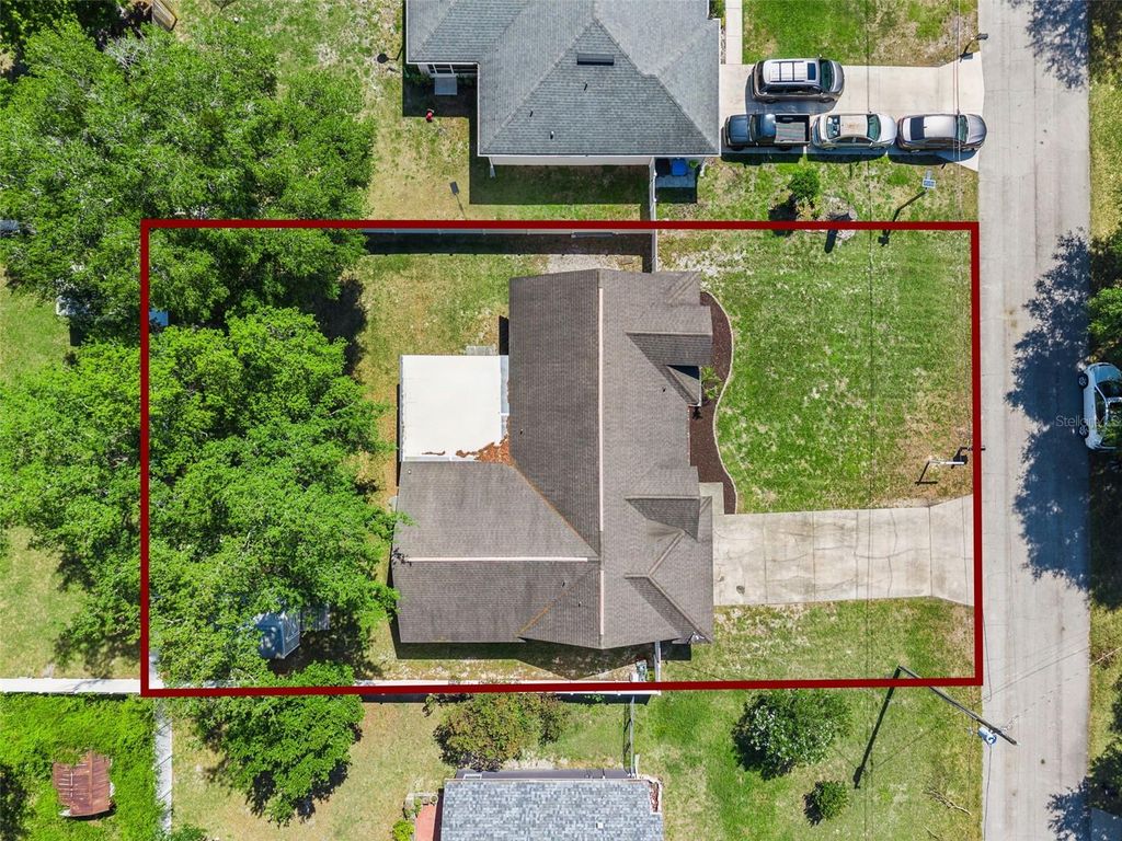 Photo of 1321 Fawn Avenue, Deltona, FL 32725 (MLS # O6400513)