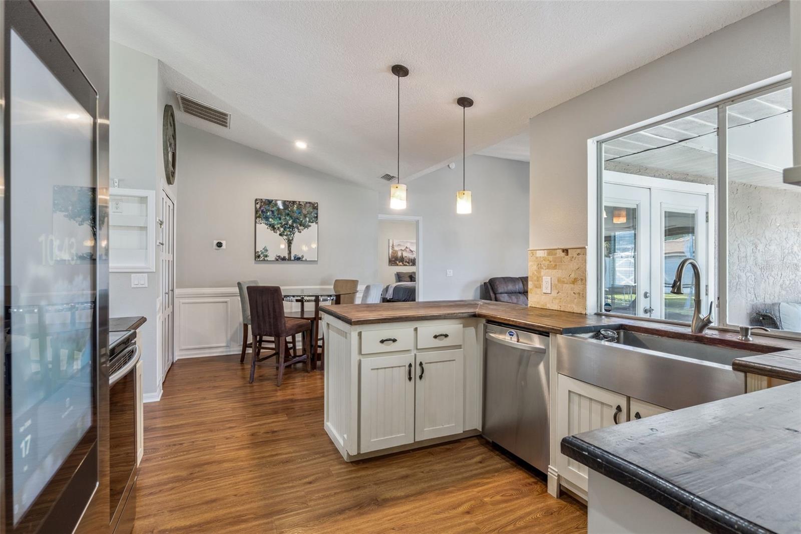 DELTONA LAKES UN 51 - Residential