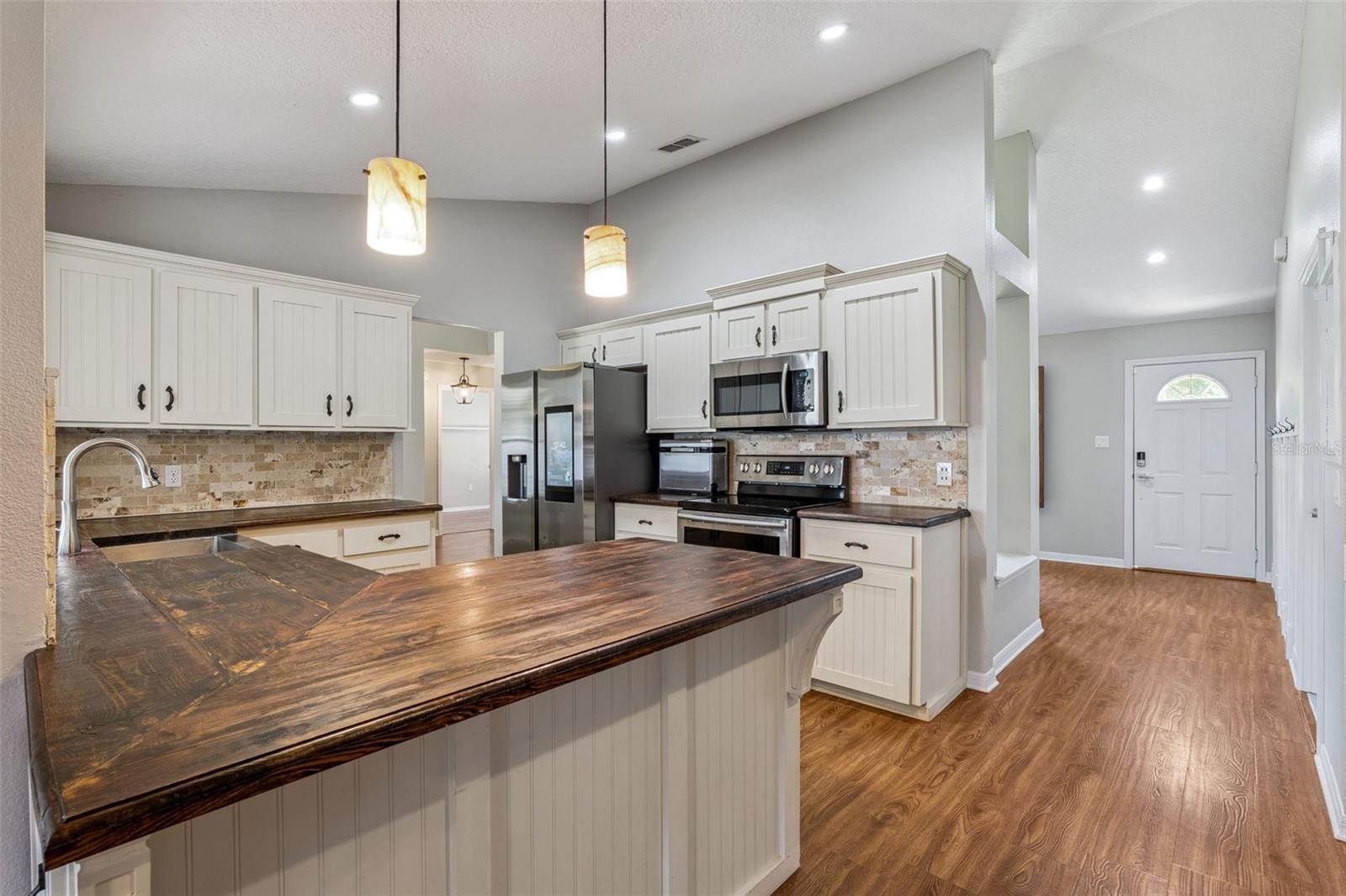 DELTONA LAKES UN 51 - Residential