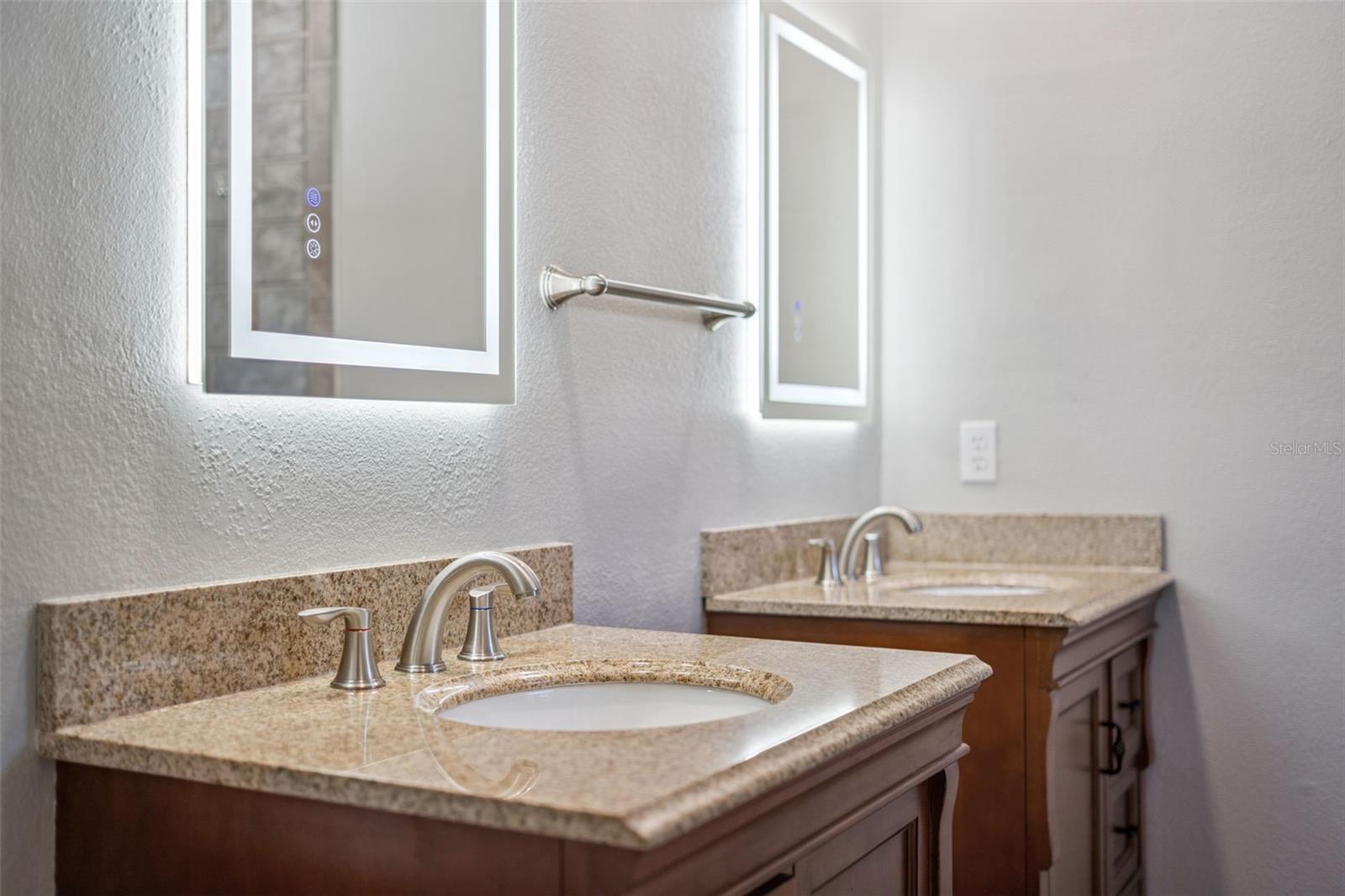 DELTONA LAKES UN 51 - Residential