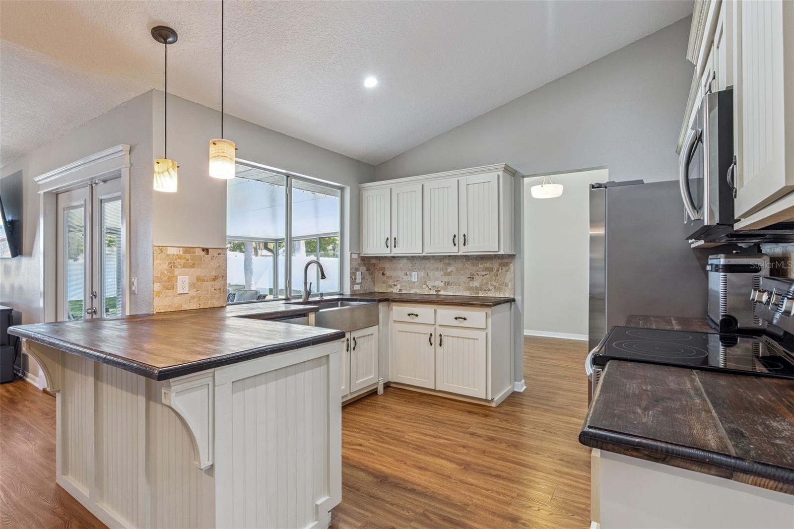 DELTONA LAKES UN 51 - Residential