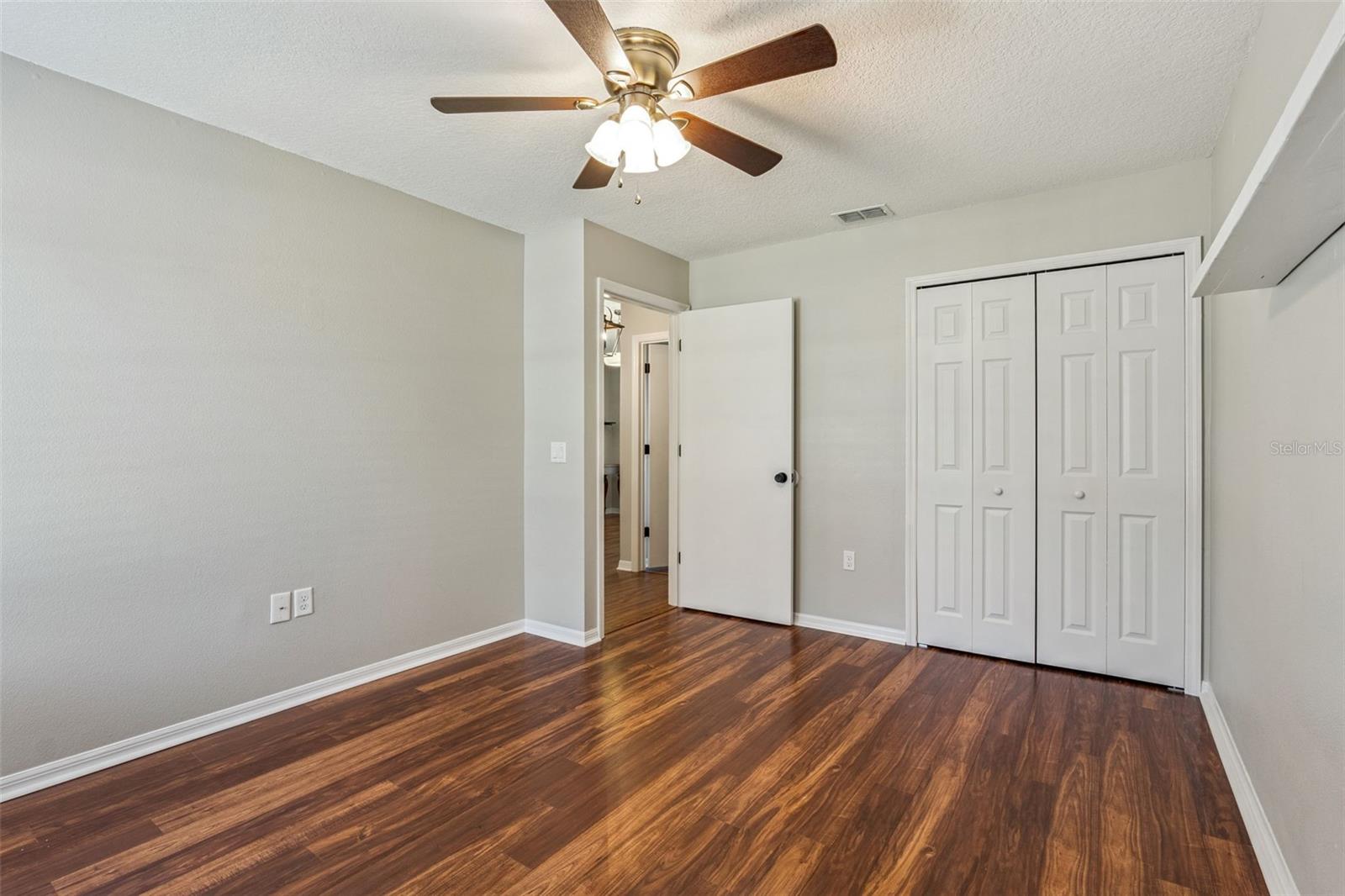 DELTONA LAKES UN 51 - Residential