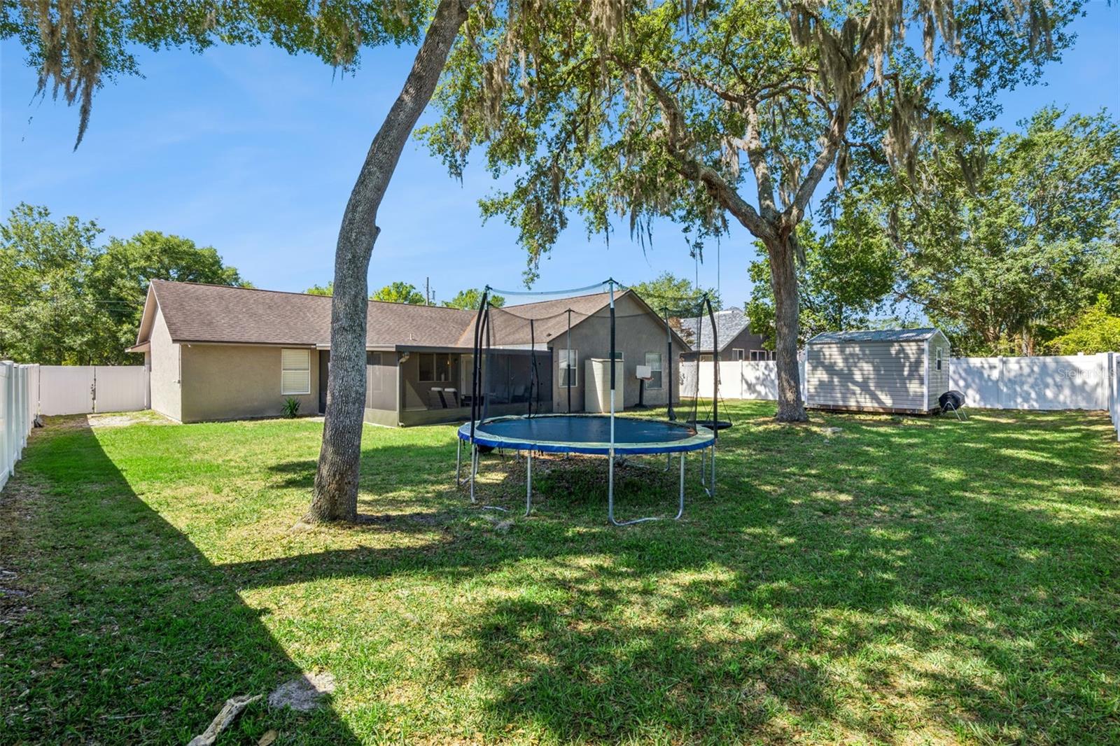 DELTONA LAKES UN 51 - Residential