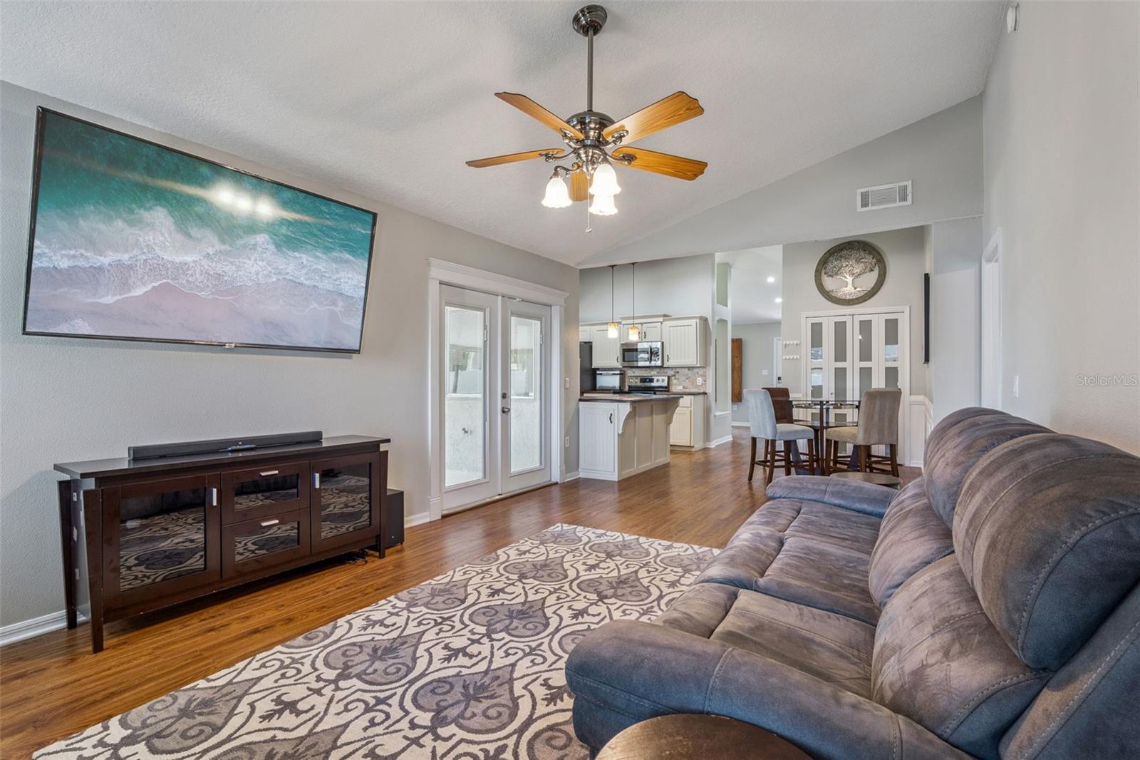 DELTONA LAKES UN 51 - Residential