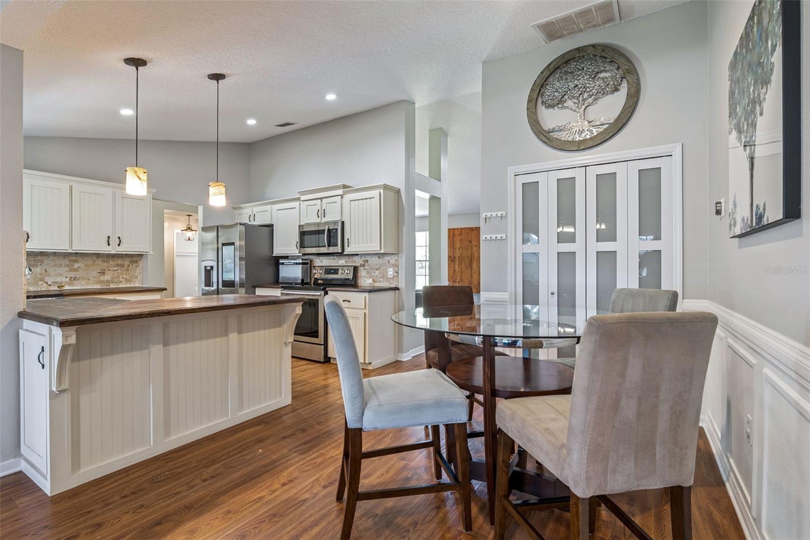 DELTONA LAKES UN 51 - Residential