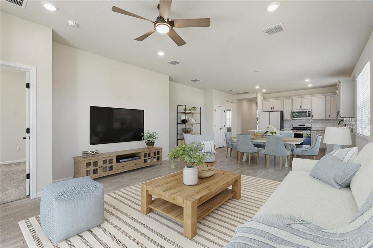 13537 SPLASHING ISLA DRIVE