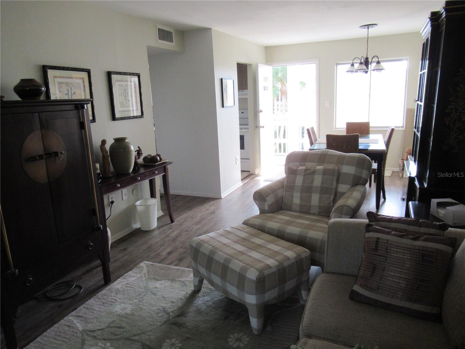 BAYSHORE GARDENS APTS 12 - Residential