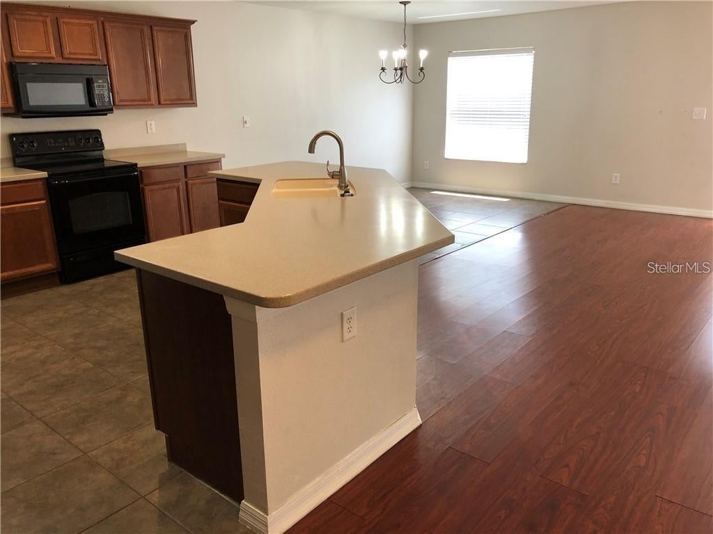 5116 CELLO WOOD LANE