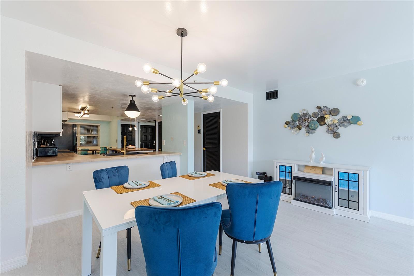 OCEANS CLOVERLEAF NORTH - Residential