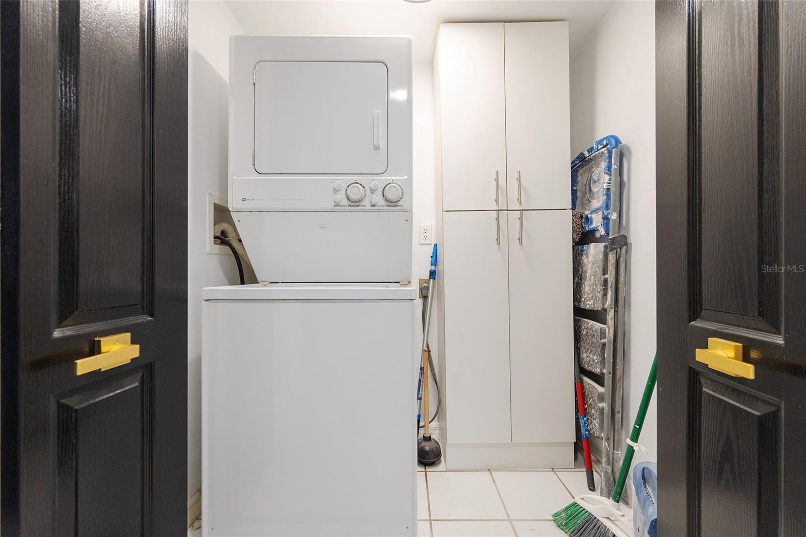 OCEANS CLOVERLEAF NORTH - Residential