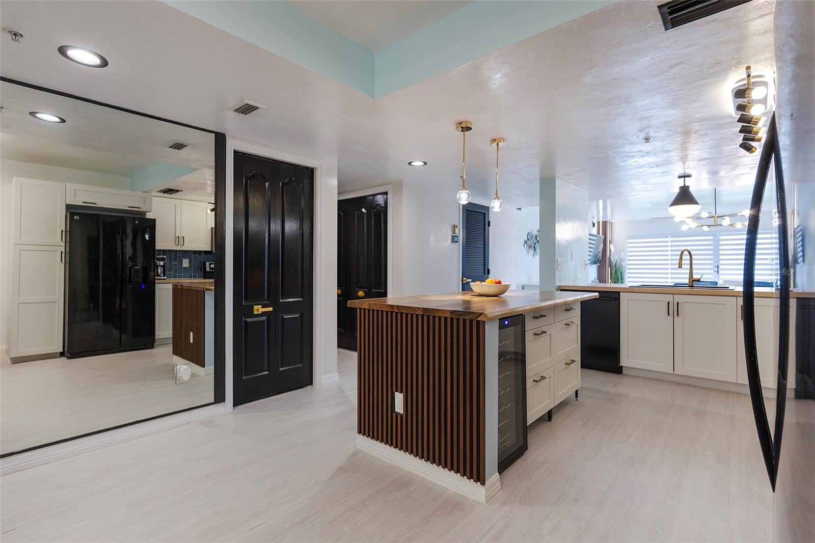 OCEANS CLOVERLEAF NORTH - Residential