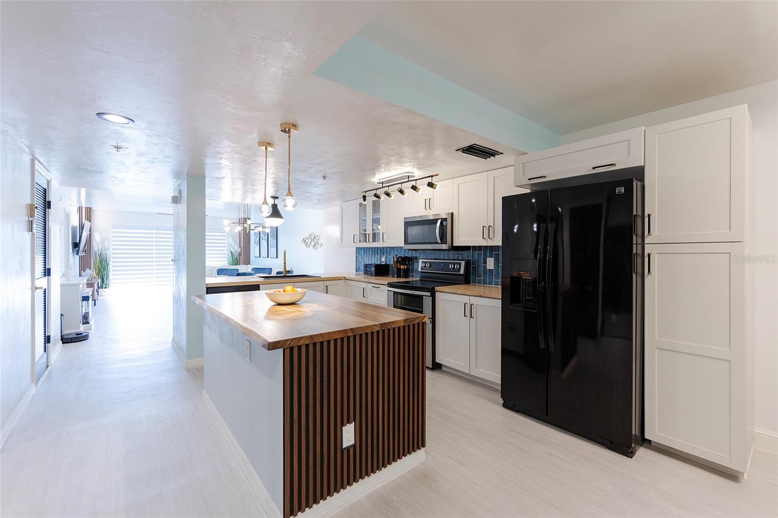 OCEANS CLOVERLEAF NORTH - Residential