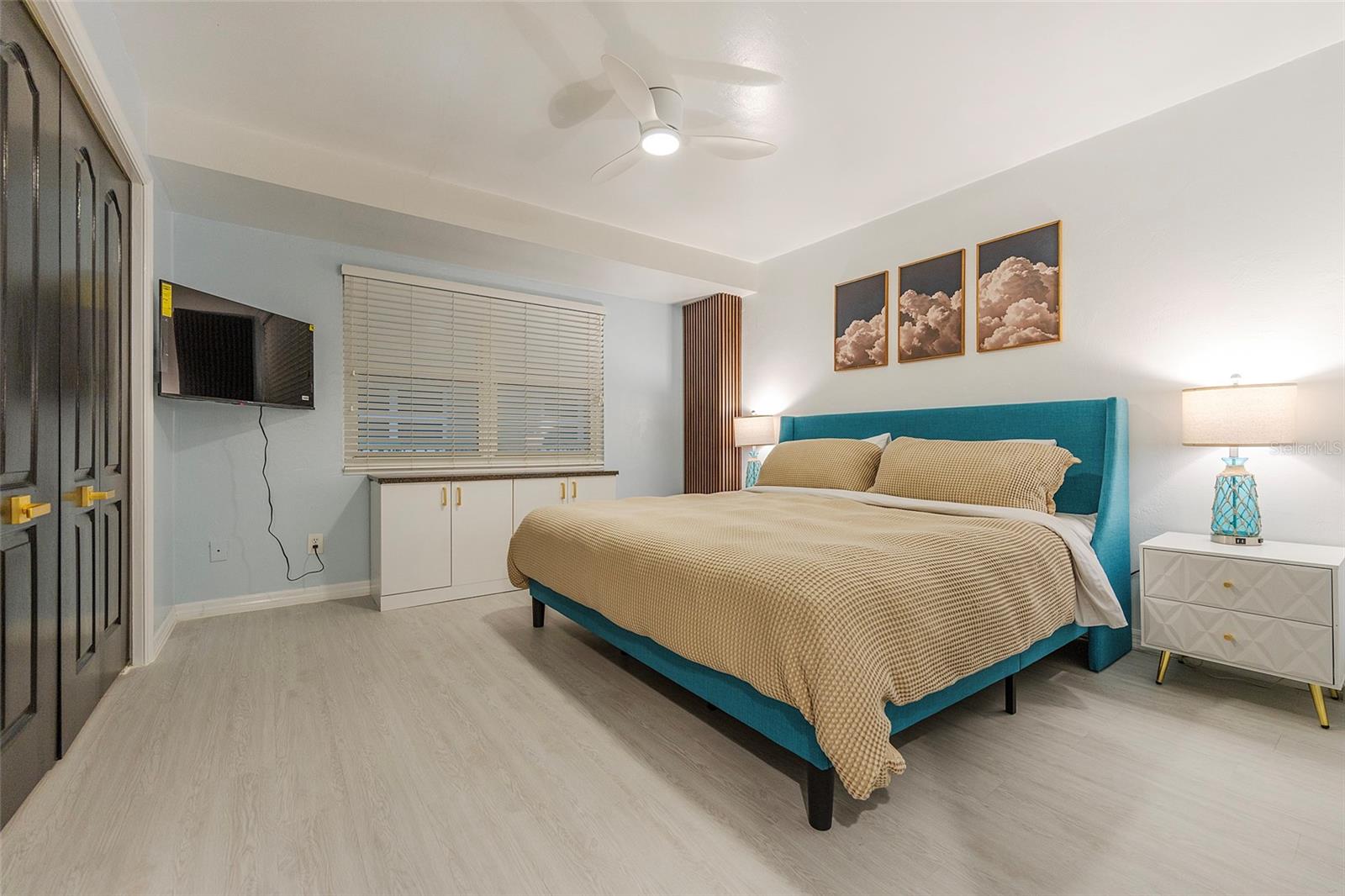 OCEANS CLOVERLEAF NORTH - Residential