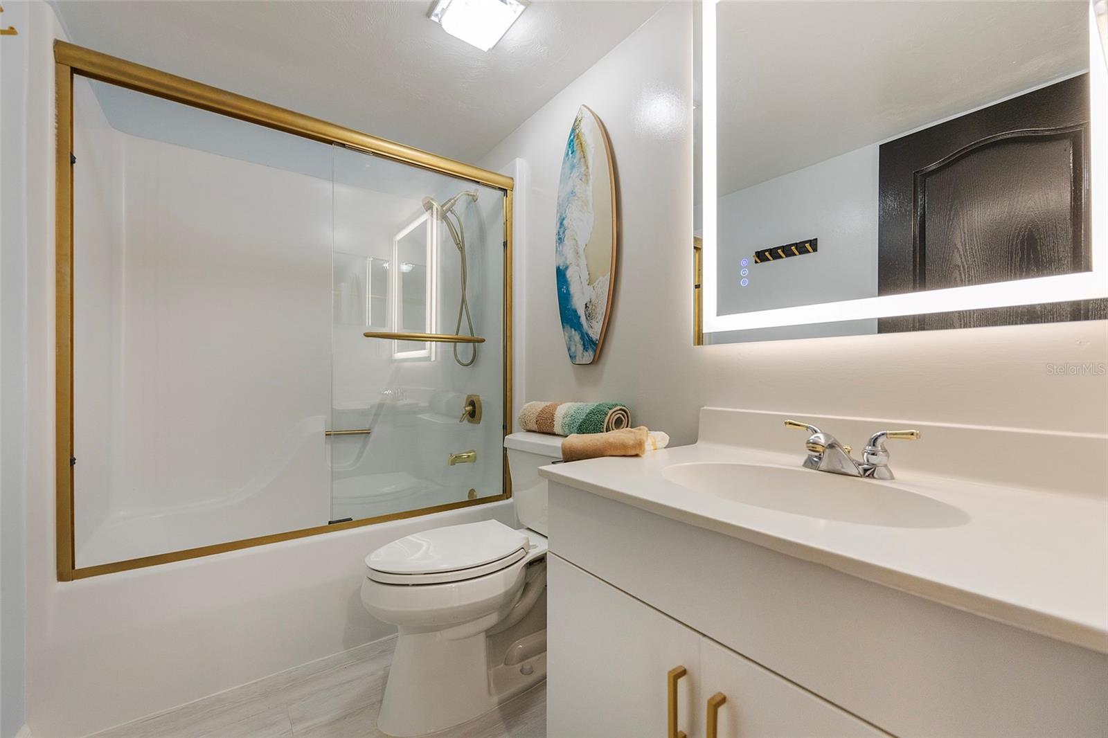 OCEANS CLOVERLEAF NORTH - Residential