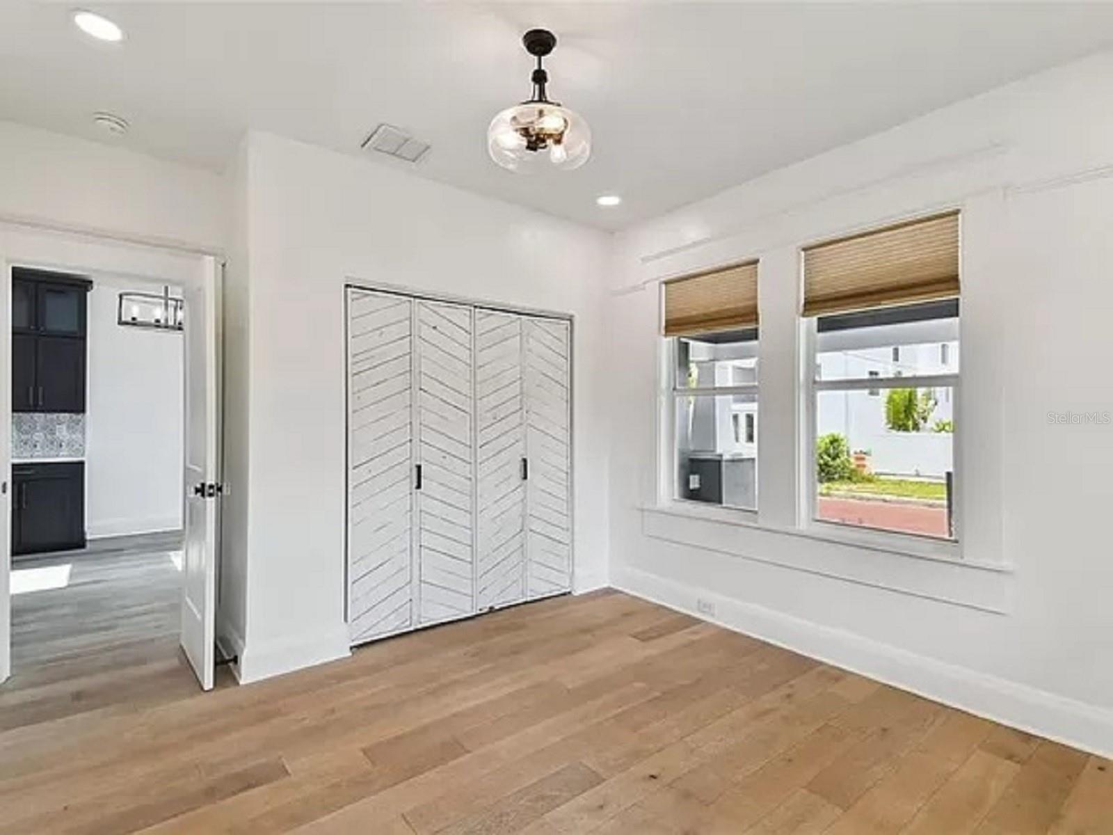 WEST HIGHLANDS - Residential Lease