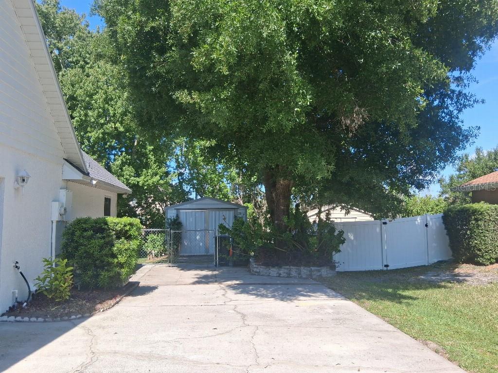WOODS AT KINGS CREST THE PH 1 - Residential