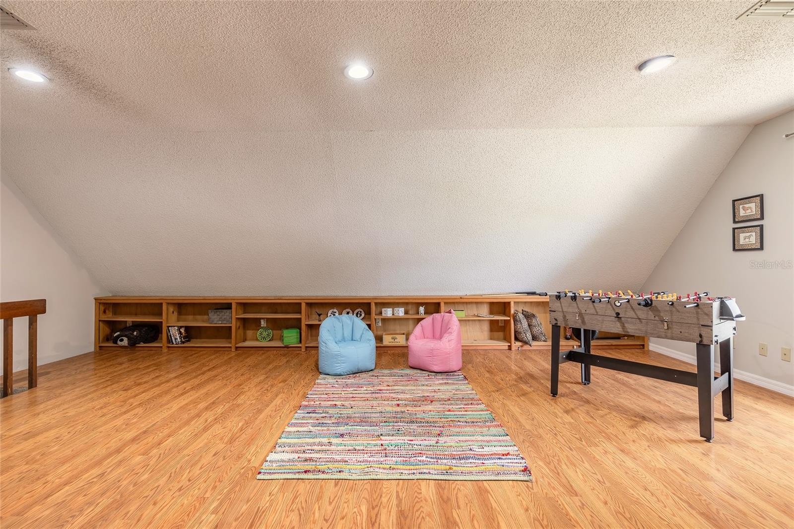 TRAILS UNIT 09 - Residential