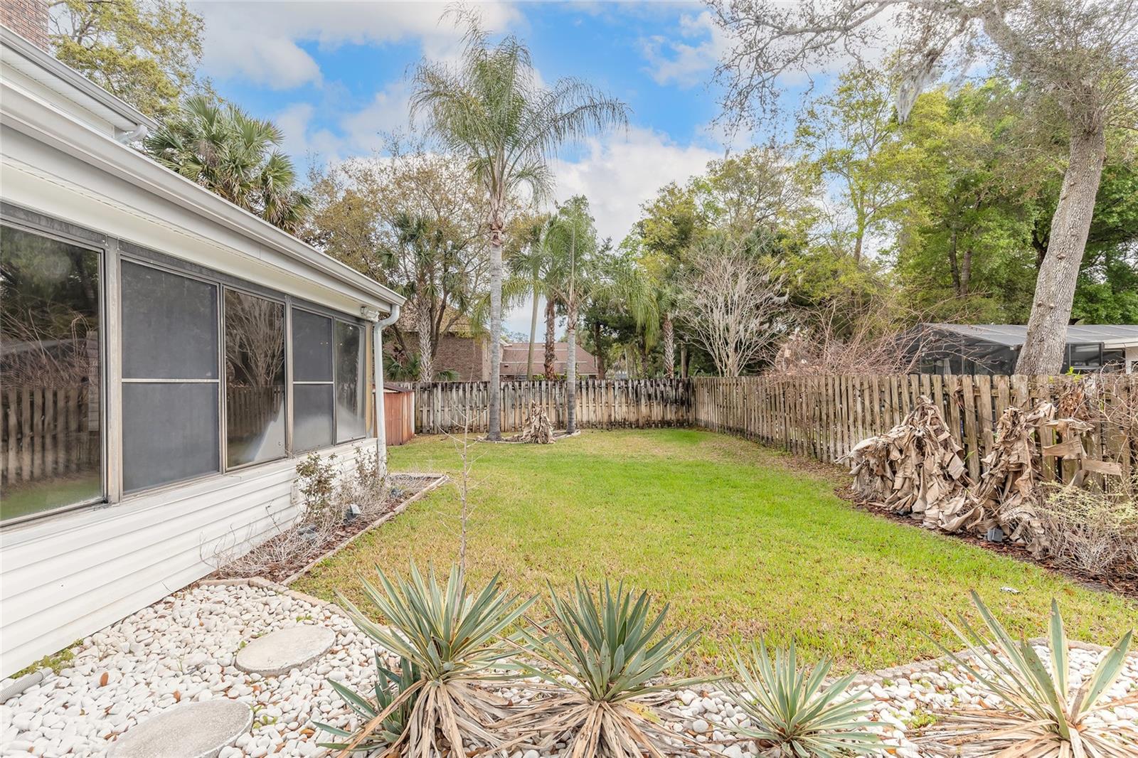 TRAILS UNIT 09 - Residential