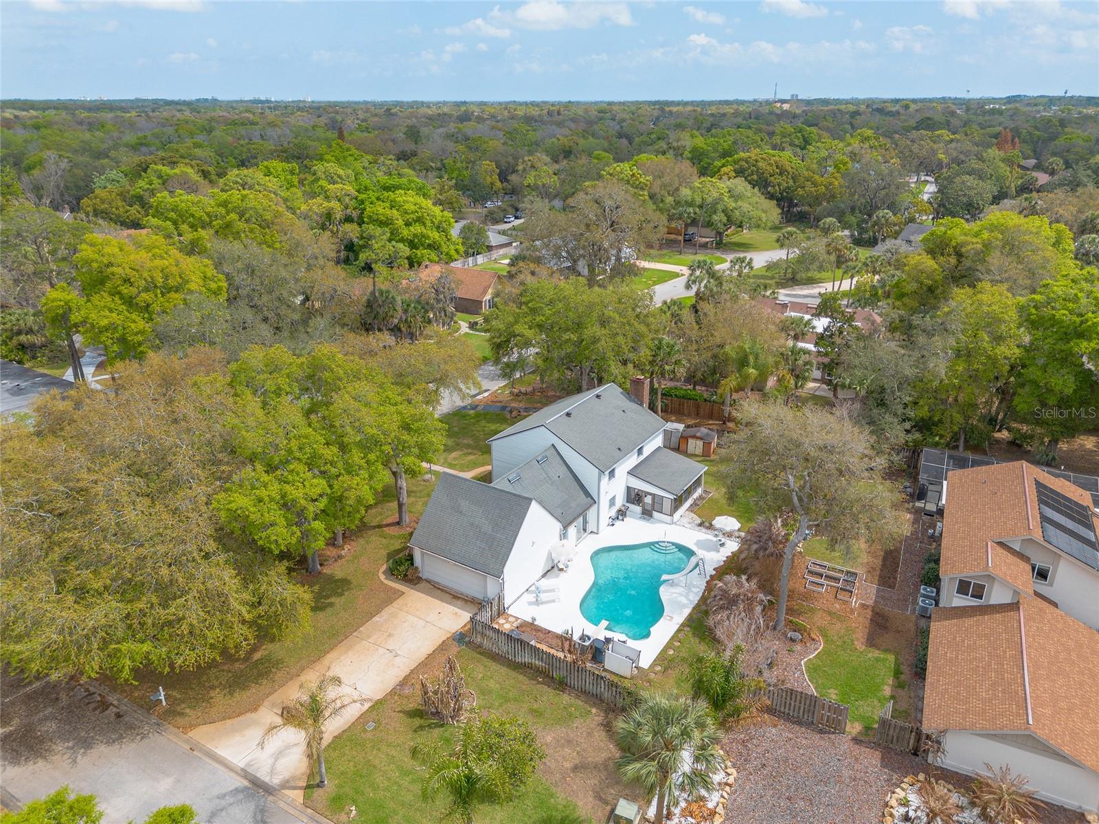 TRAILS UNIT 09 - Residential