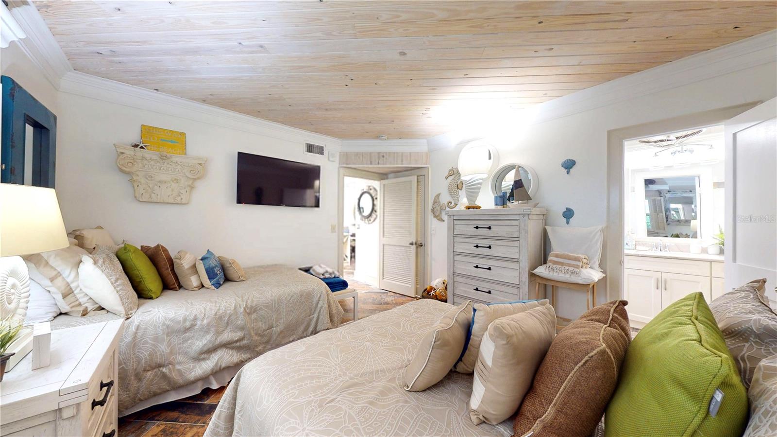 BEAU MONDE CONDO - Residential Lease