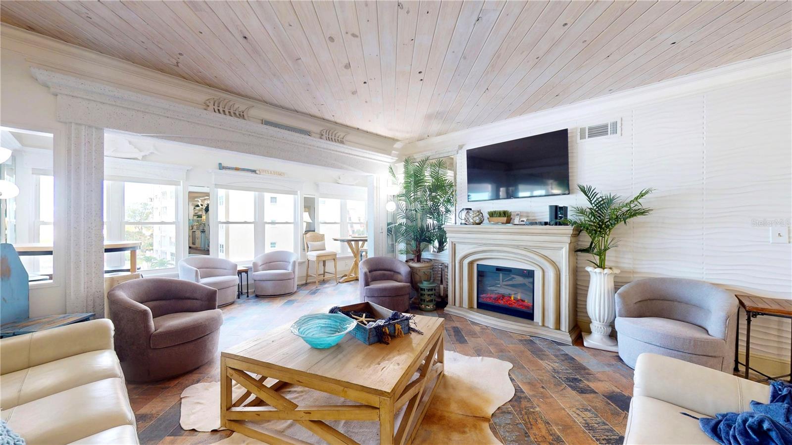 BEAU MONDE CONDO - Residential Lease