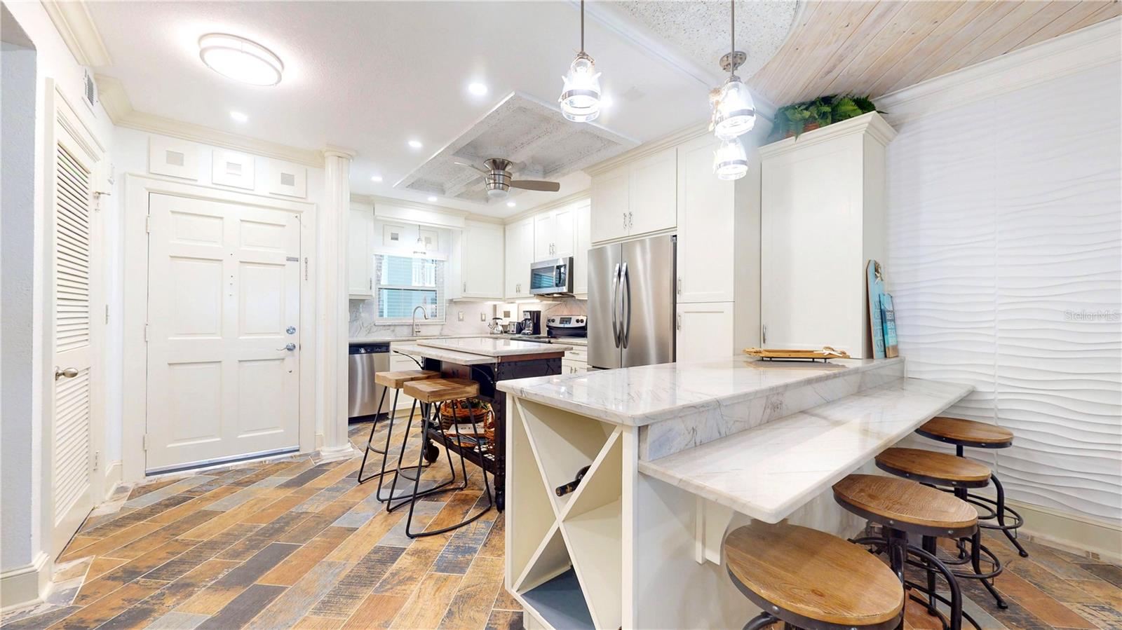 BEAU MONDE CONDO - Residential Lease
